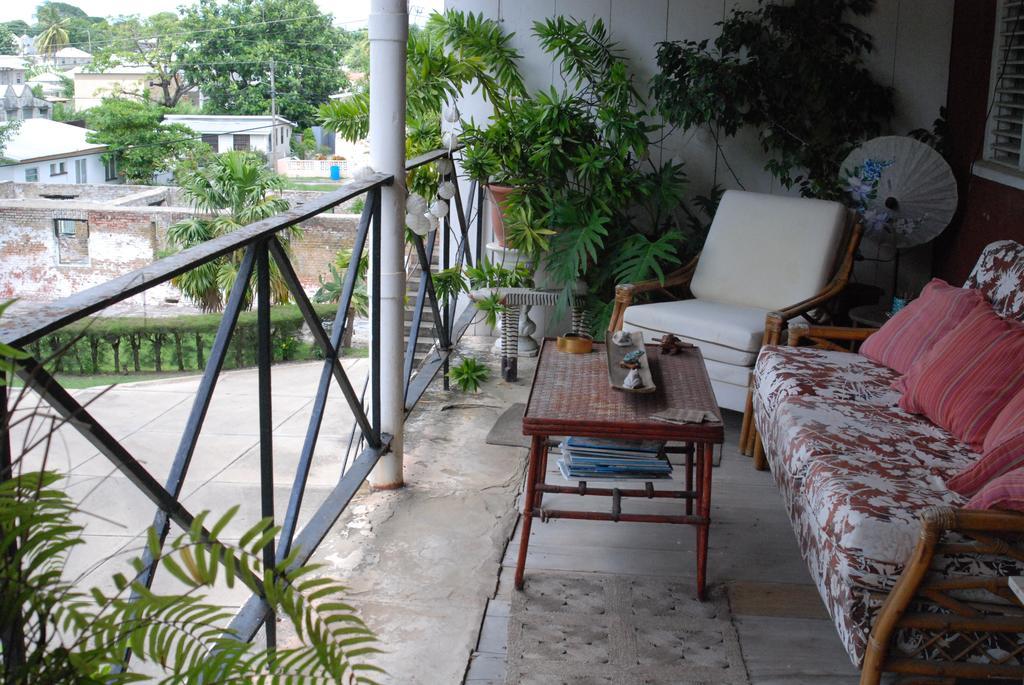 Charming Old World Apartment Bridgetown Exterior photo